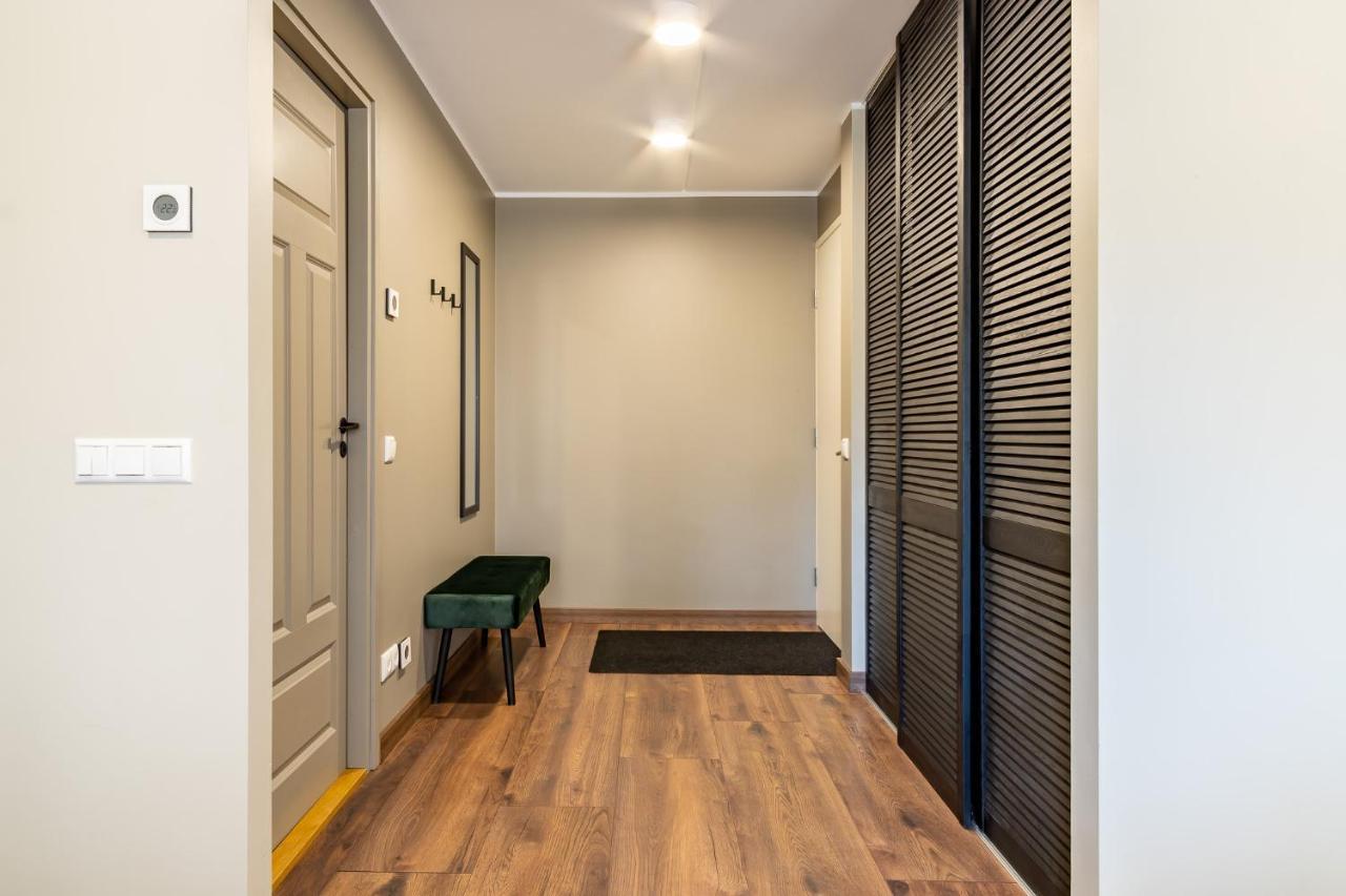 Alice Backyard-Holiday Home And Spa 페르누 외부 사진